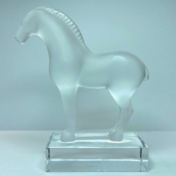 Lalique Art Artist Signed Lalique France Crystal Figurine Retired